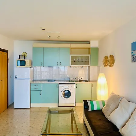 Apartment Cozy In Kambani 1